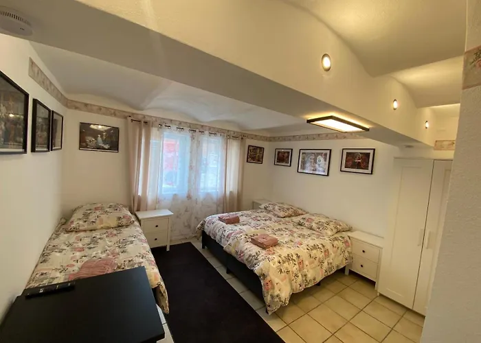 Hotel Adriana *